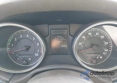 2011 Jeep Grand Cherokee Laredo z USA, uszkodzony, nr VIN 1J4RR4GG3BC557648